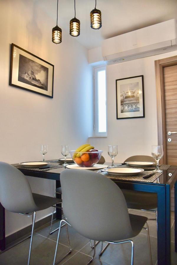 Bright & Modern 2-Bedroom, 4Th Floor Apartment In Gzira, Malta Екстериор снимка
