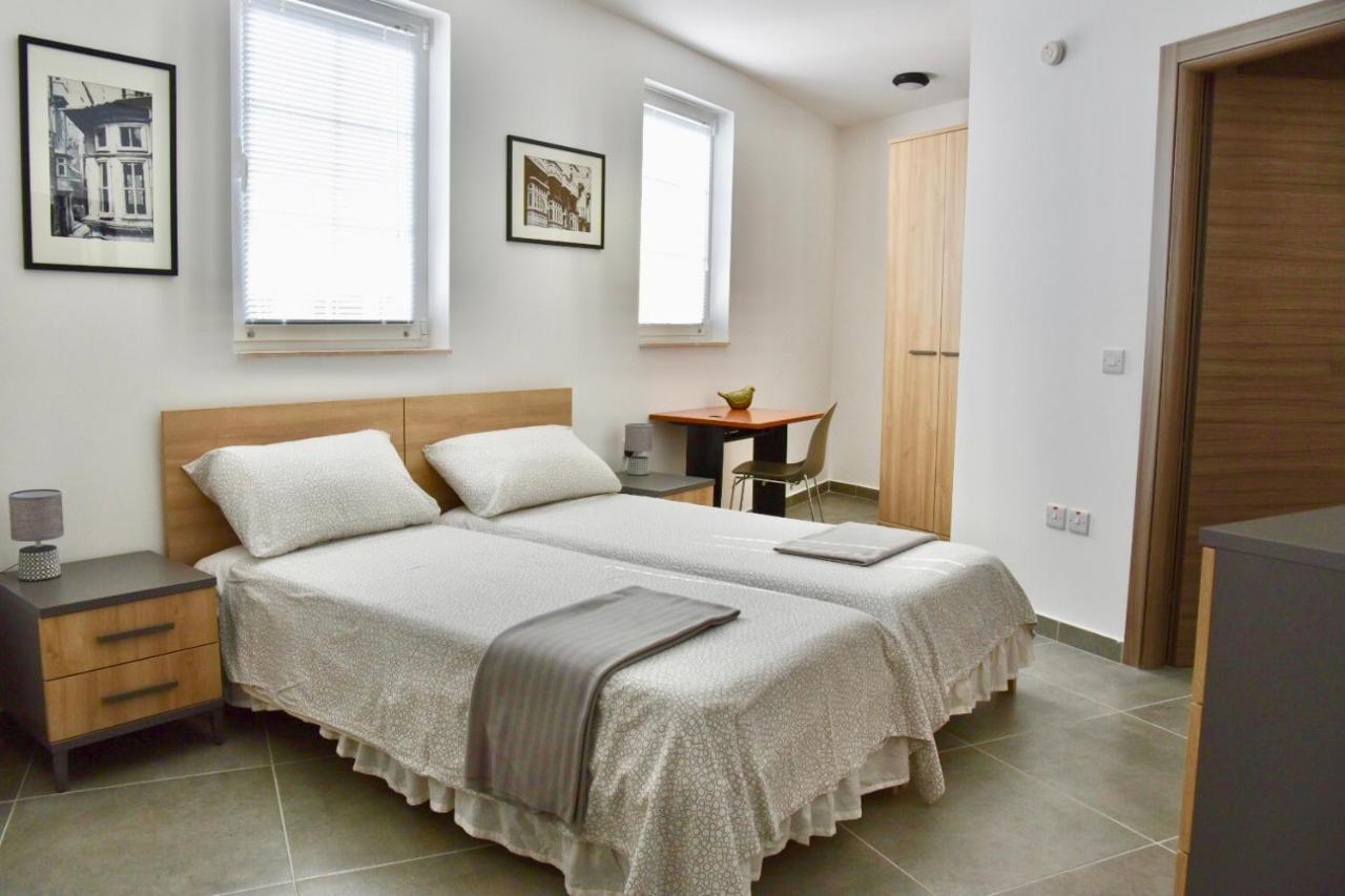 Bright & Modern 2-Bedroom, 4Th Floor Apartment In Gzira, Malta Екстериор снимка